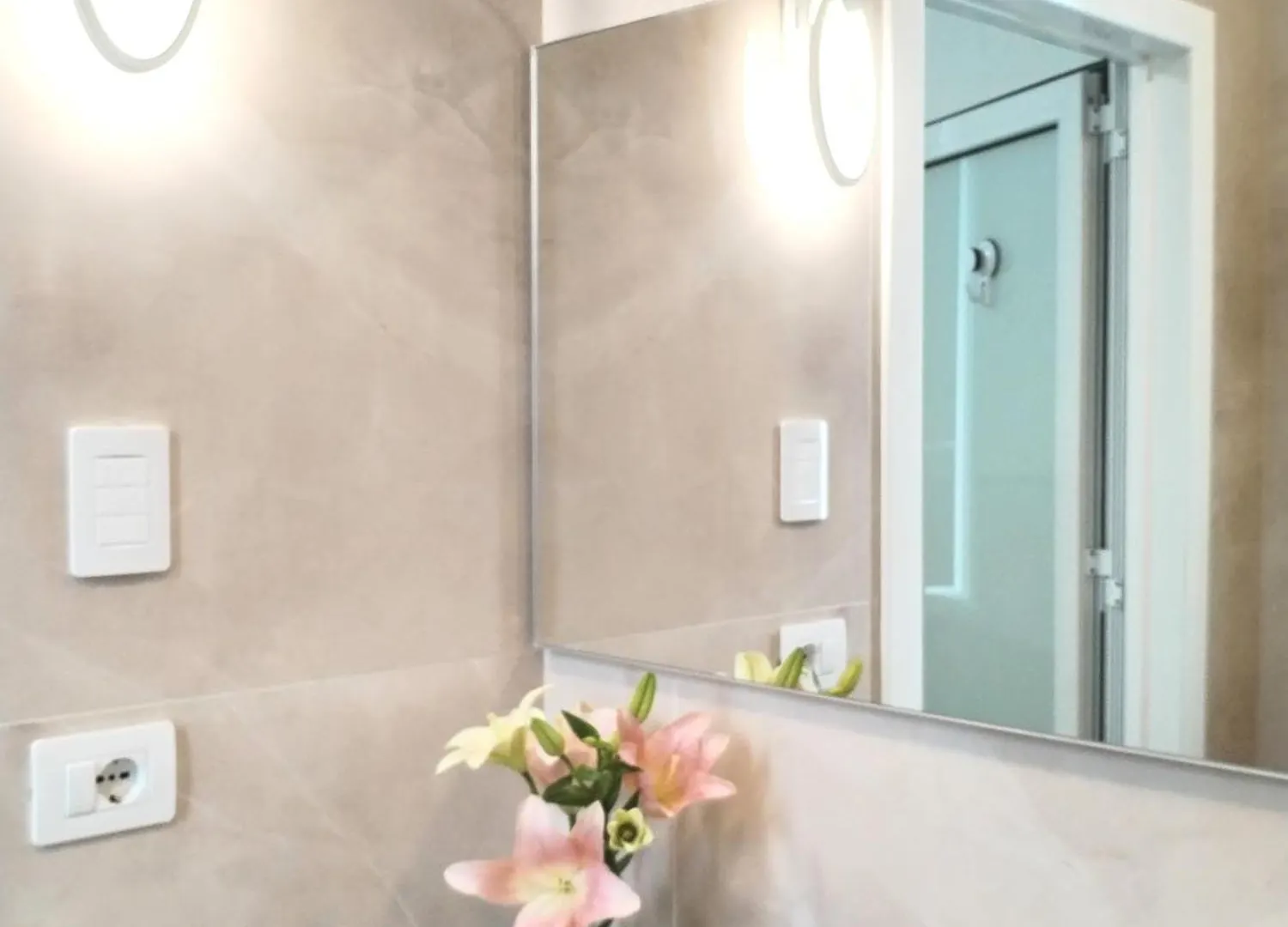 Arcobaleno Rooms Mestre-Venezia 0*, Mestre Italien